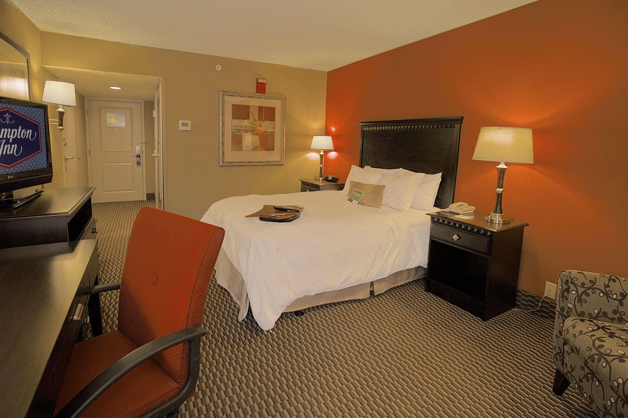 Hampton Inn Asheville - Biltmore Area Esterno foto